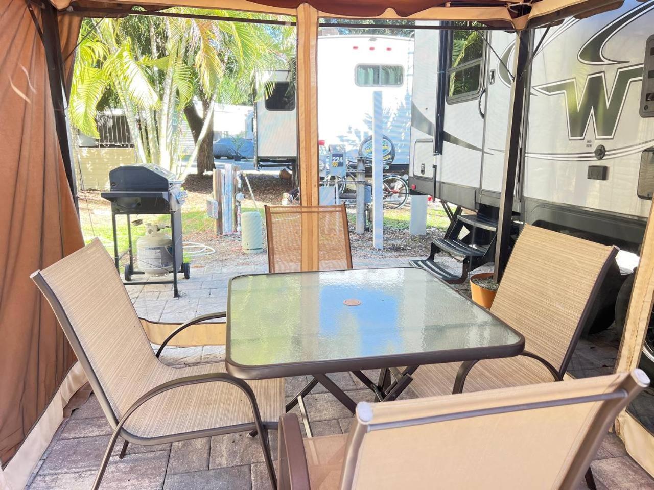 Social Distanсing Approved Nature Getaway! North North Naples Esterno foto